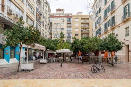 Best Place In The Historical City Center Of Malaga Exterior photo
